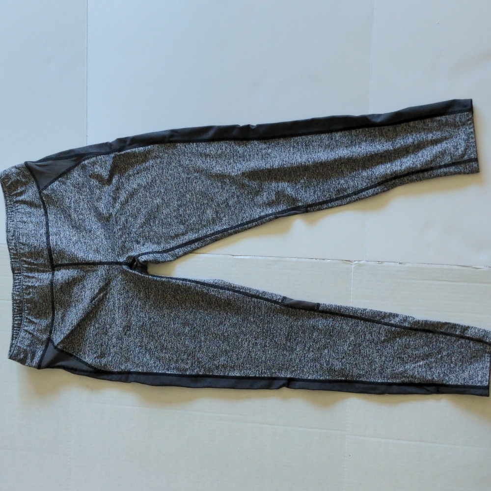 Oiselle moto tights